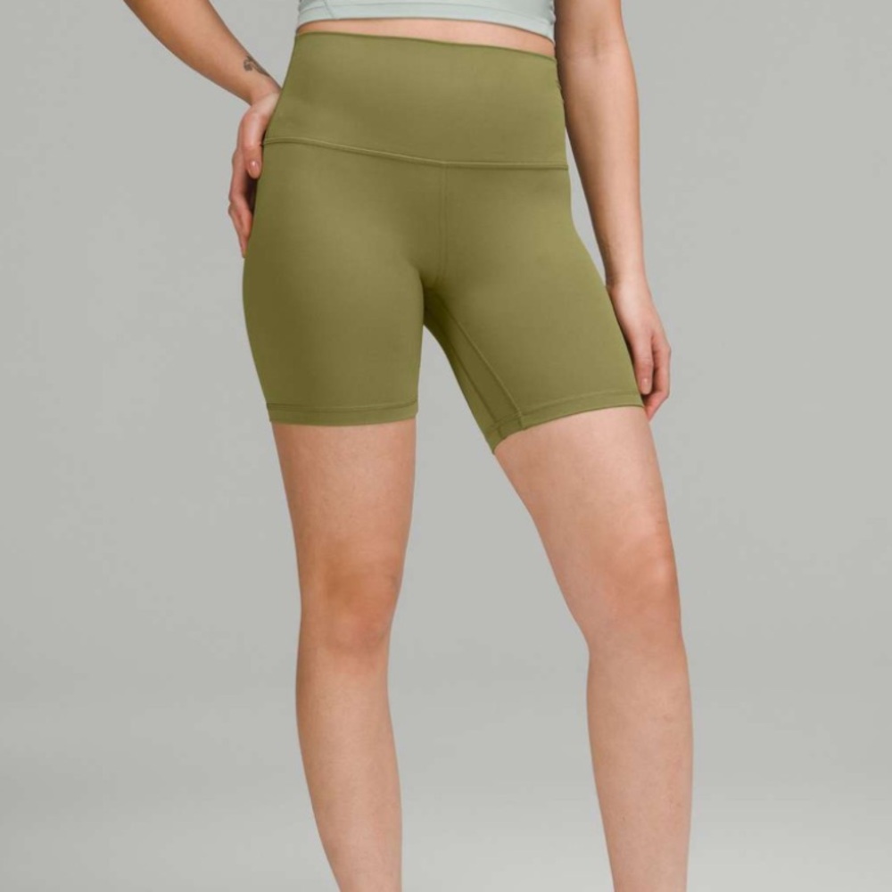 Lululemon bike short